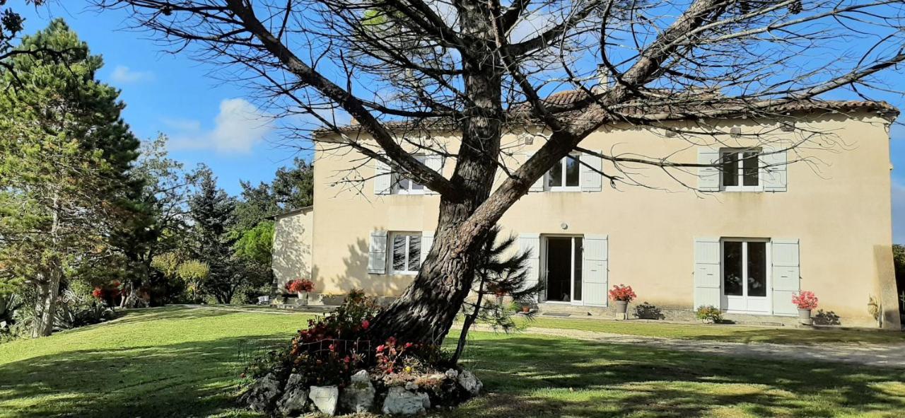 Gite - Le Moussat Lagraulet-du-Gers エクステリア 写真